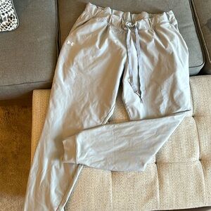 Under armour light grey light weight jogger